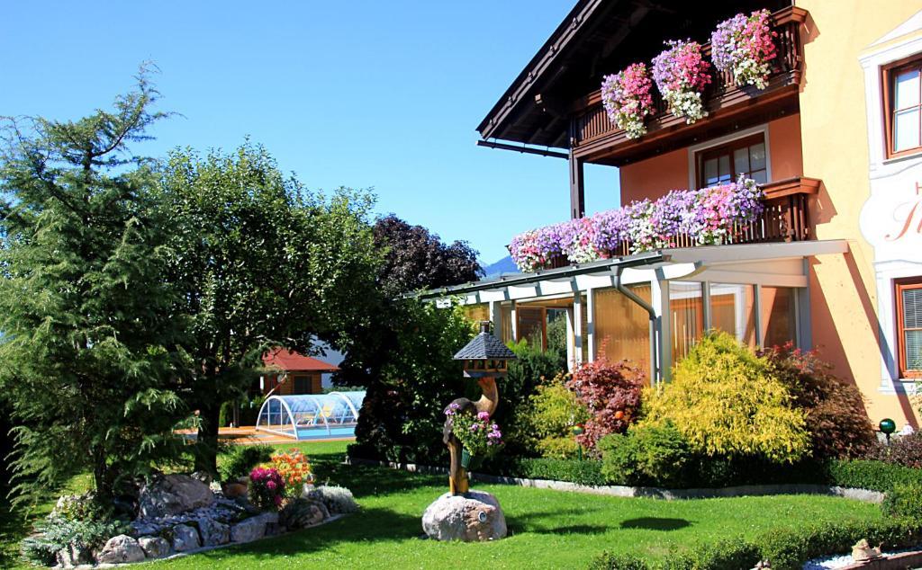 Gaestehaus Steiner Tröpolach Екстериор снимка