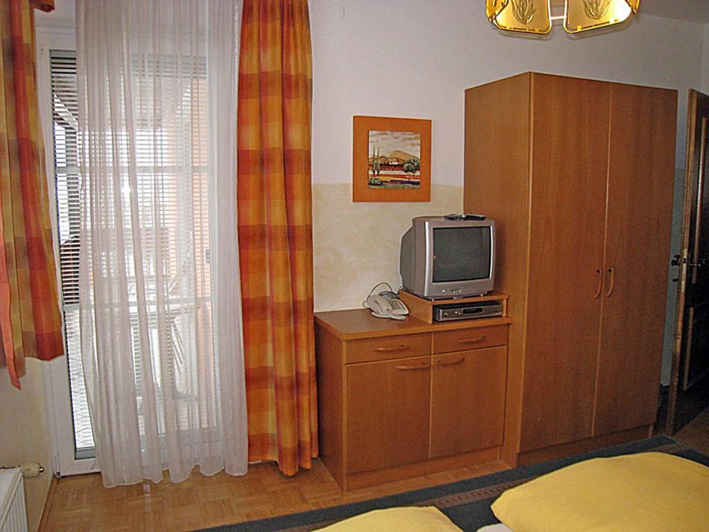 Gaestehaus Steiner Tröpolach Стая снимка