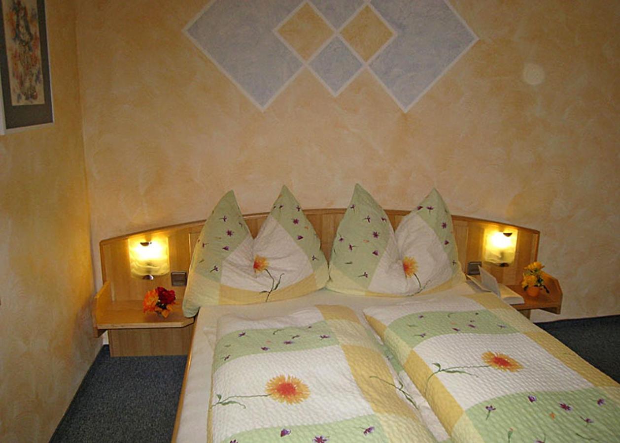 Gaestehaus Steiner Tröpolach Стая снимка